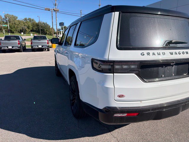 Used 2024 Jeep Grand Wagoneer Series II Obsidian w/ Quick Order Packagew 28T AWD/4WD image 22