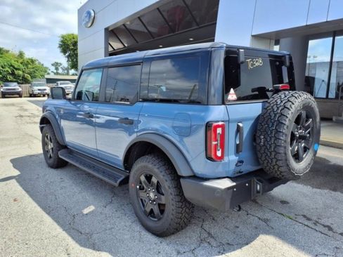 New 2025 Ford Bronco Outer Banks AWD/4WD image 3