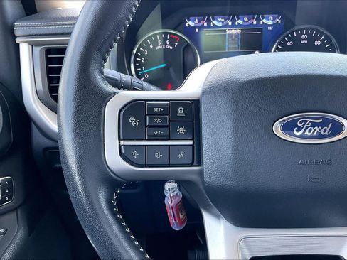 Used 2022 Ford Expedition Max XLT RWD image 24