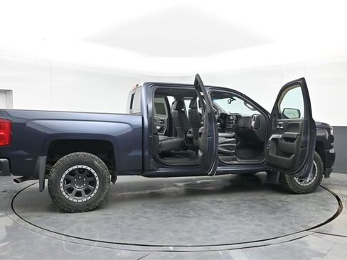 Used 2018 Chevrolet Silverado 1500 LTZ Z71 w/ Centennial Edition image 49