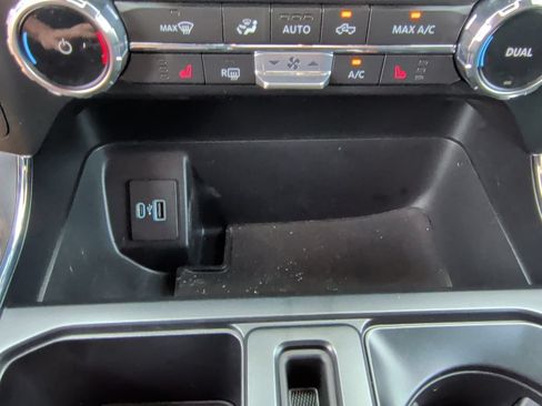 Used 2022 Ford F150 XLT w/ Equipment Group 302A High AWD/4WD image 29