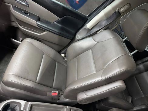 Used 2016 Honda Odyssey EX-L image 17
