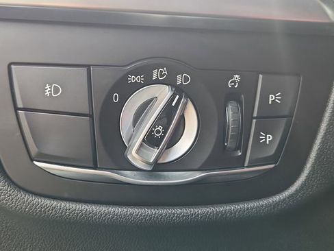 Used 2019 BMW X4 xDrive30i w/ M Sport Package image 18