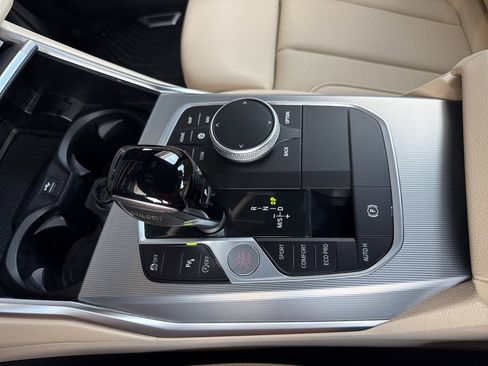 Used 2022 BMW 330i xDrive Sedan w/ Driving Assistance Package image 20