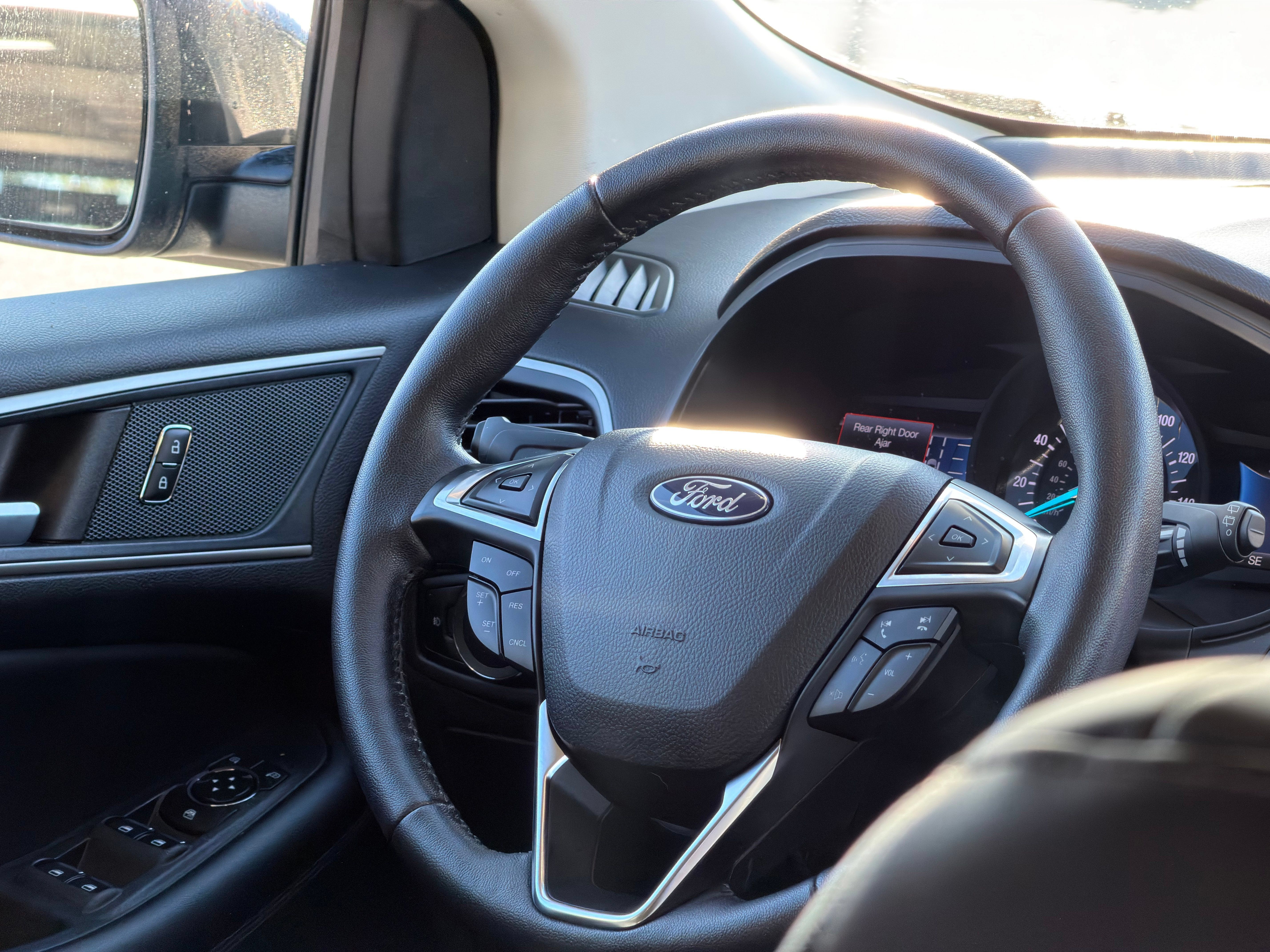 Used 2024 Ford Edge SEL w/ Convenience Package AWD/4WD image 17