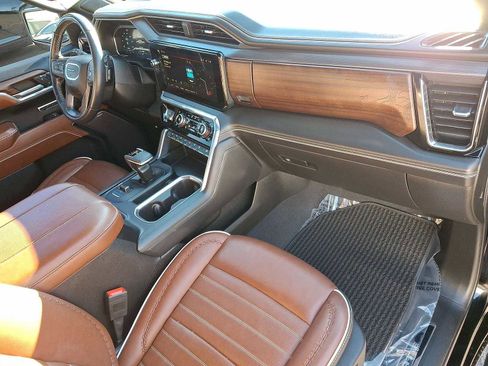 Used 2024 GMC Sierra 1500 Denali Ultimate image 35