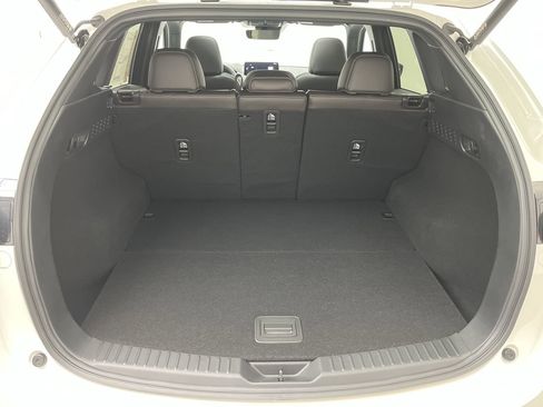 Used 2025 MAZDA CX-5 Signature image 31