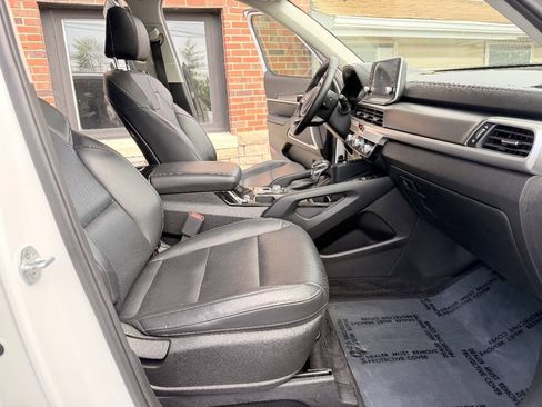 Used 2020 Kia Telluride S w/ S 8 Passenger Seating Package FWD image 16