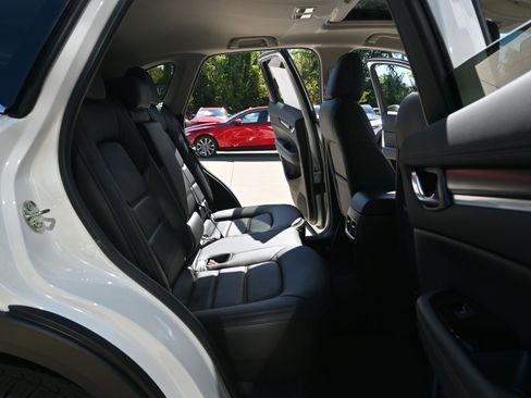 New 2025 MAZDA CX-5 Carbon Edition image 29