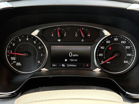 Used 2024 Chevrolet Blazer LT w/ Convenience Package FWD image 19