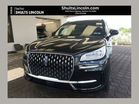 Certified 2025 Lincoln Corsair Grand Touring AWD/4WD image 1