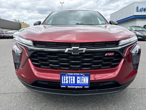 Certified 2024 Chevrolet Trax RS w/ Driver Confidence Package FWD image 4