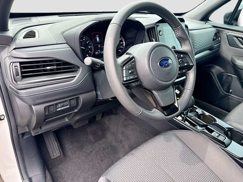 Used 2026 Subaru Forester Premium AWD/4WD image 9