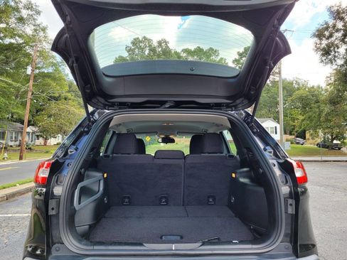 Used 2015 Jeep Cherokee Sport w/ Sport Appearance Group image 10