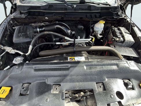 Used 2019 RAM 1500 Big Horn image 24