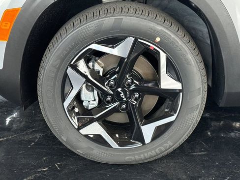 New 2026 Kia Seltos S AWD/4WD image 26