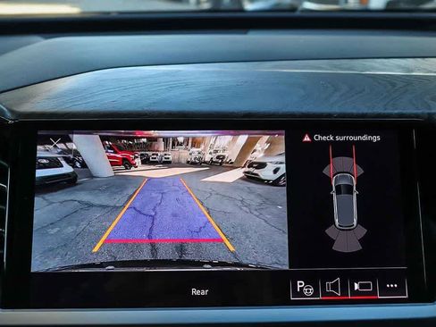 Used 2024 Audi Q4 e-tron Premium Plus w/ Premium Plus image 23