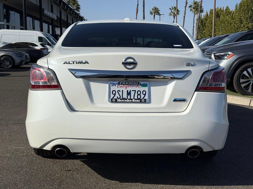 Used 2014 Nissan Altima 2.5 SV FWD image 15