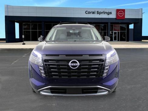New 2026 Nissan Pathfinder SL FWD image 8
