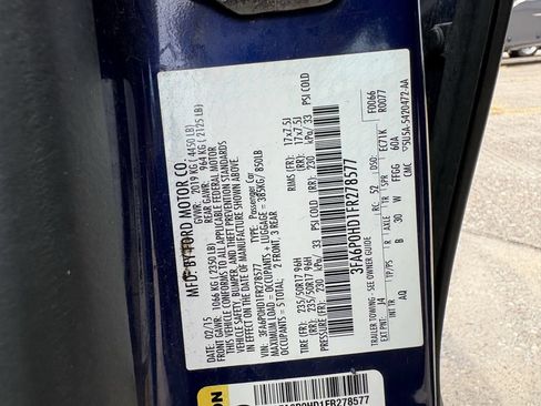 Used 2015 Ford Fusion SE FWD image 28