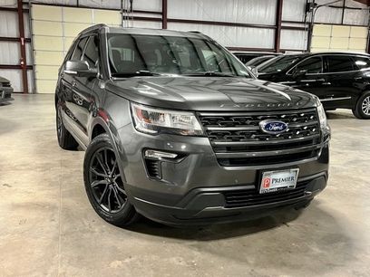 Used 2019 Ford Explorer XLT w/ Equipment Group 202A
