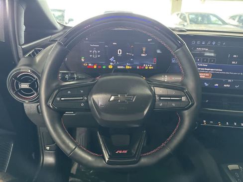 Used 2024 Chevrolet Equinox EV RS FWD image 14