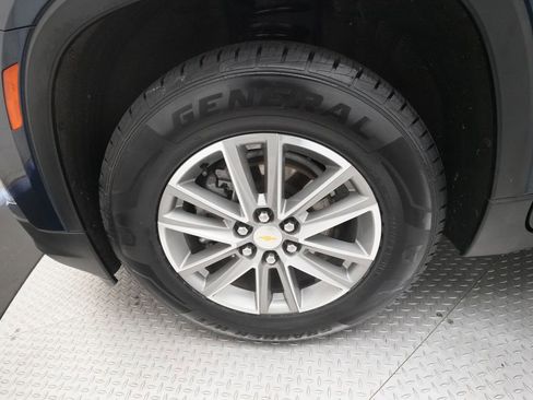 Used 2022 Chevrolet Traverse LT image 26