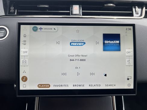 New 2026 Land Rover Range Rover Evoque Dynamic SE image 19