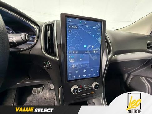 Used 2021 Ford Edge Titanium AWD/4WD image 17