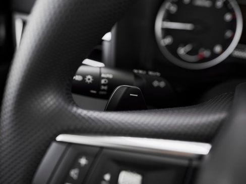 New 2025 Mitsubishi Outlander ES image 34