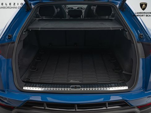 Used 2024 Lamborghini Urus Performante image 20