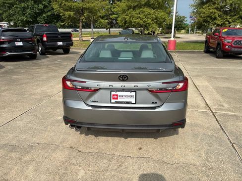 New 2026 Toyota Camry SE FWD image 5