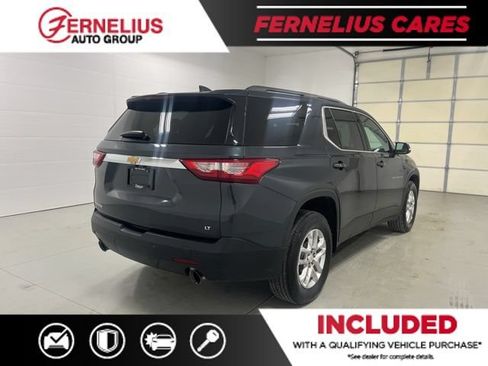 Used 2021 Chevrolet Traverse LT FWD image 7