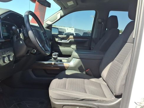 Used 2022 Chevrolet Silverado 1500 RST w/ Convenience Package II AWD/4WD image 12