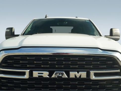 Used 2023 RAM 2500 Big Horn w/ Level 1 Equipment Group image 39