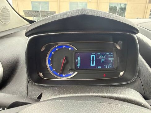 Used 2016 Chevrolet Trax LT w/ LT Convenience Package AWD/4WD image 17