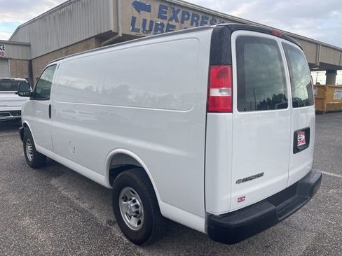 New 2025 Chevrolet Express 2500 w/ Driver Convenience Package image 17
