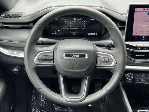 Used 2023 Jeep Compass High Altitude AWD/4WD image 12