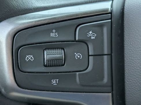 Used 2021 Chevrolet Suburban LT w/ Rear Media and Nav Package image 13