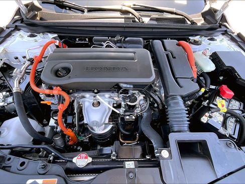 Used 2025 Honda Accord Sport image 31