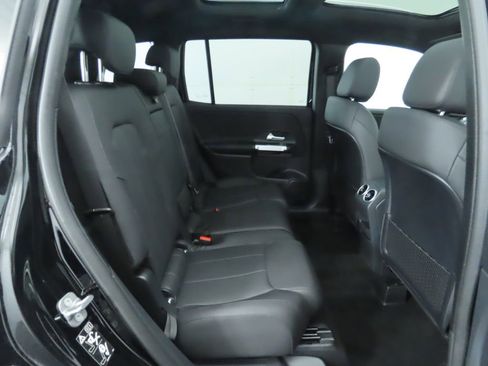 Certified 2025 Mercedes-Benz GLB 250 GLB 250 image 22