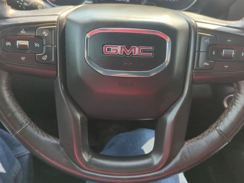 Used 2022 GMC Sierra 1500 AT4 w/ AT4 Premium Package AWD/4WD image 19