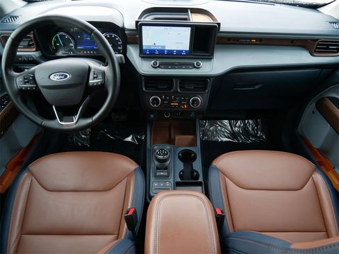 Certified 2023 Ford Maverick Lariat w/ Lariat Luxury Package image 13