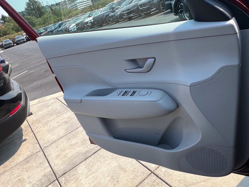 New 2027 Hyundai Kona SEL Sport AWD/4WD image 18