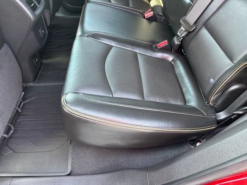 Used 2023 GMC Terrain AT4 w/ Infotainment Package II AWD/4WD image 19