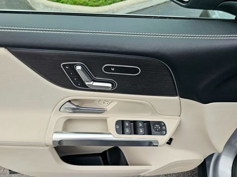 New 2026 Mercedes-Benz GLB 250 4MATIC image 18