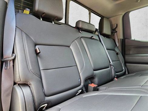 Used 2021 GMC Sierra 1500 SLT w/ SLT Premium Plus Package AWD/4WD image 17