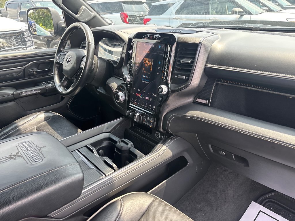 Used 2022 RAM 1500 Limited AWD/4WD image 14
