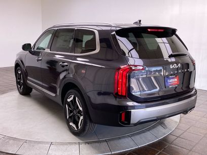 Certified 2025 Kia Telluride S