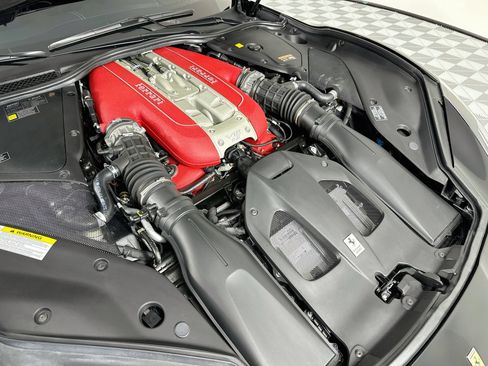 Used 2023 Ferrari 812 GTS RWD image 26